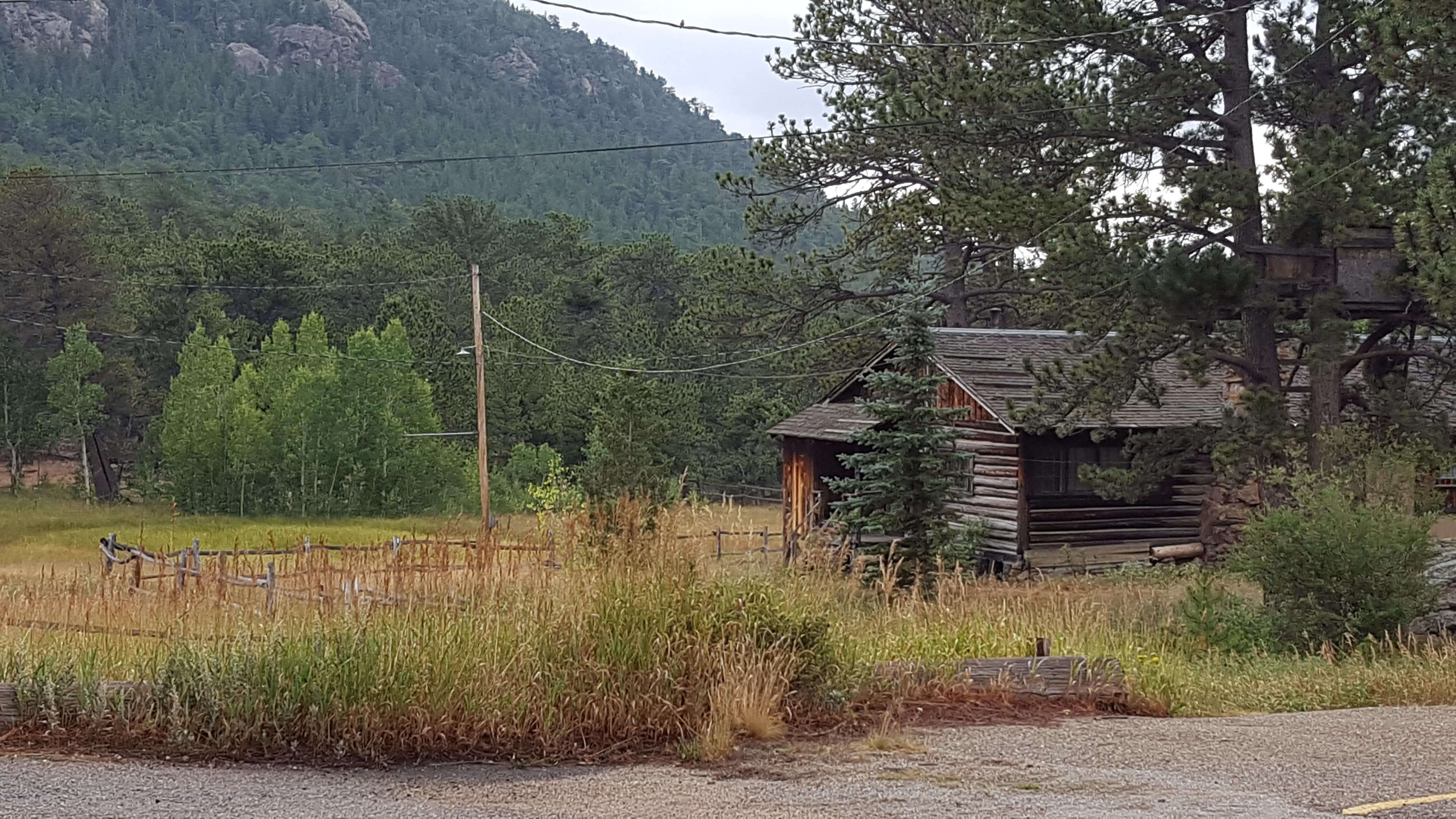 Rustic cabin on Meeker Park Lodge property