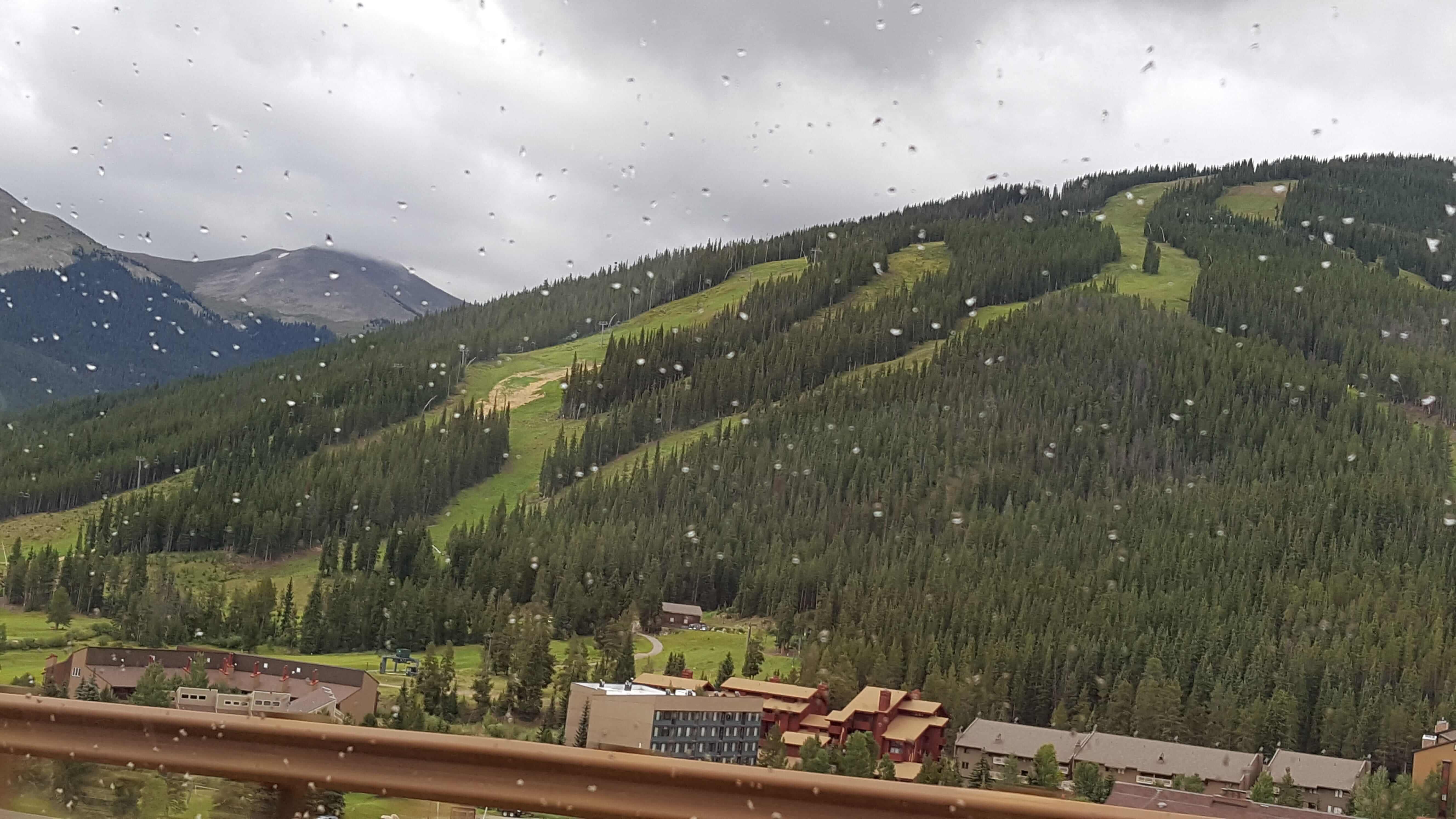 Ski runs with no snow