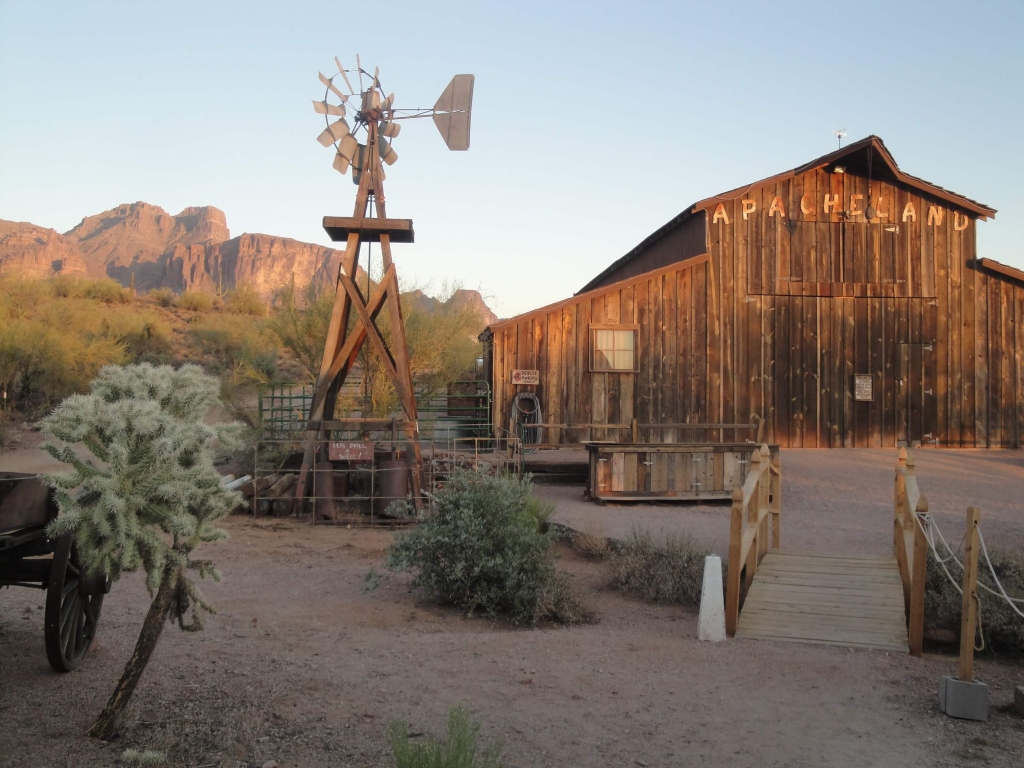 Apache Land, near Apache Junction, AZ